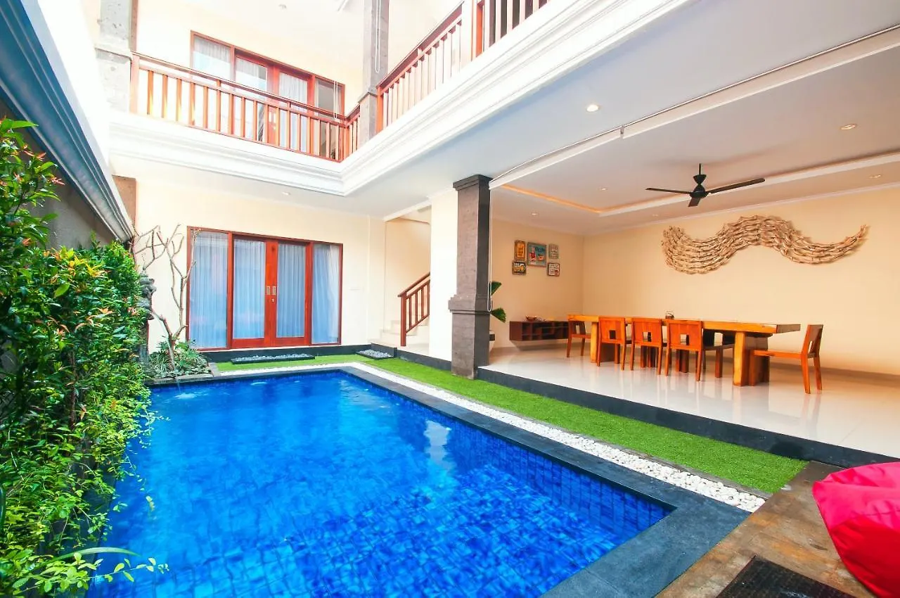 Villa Kamar Madu Seminyak