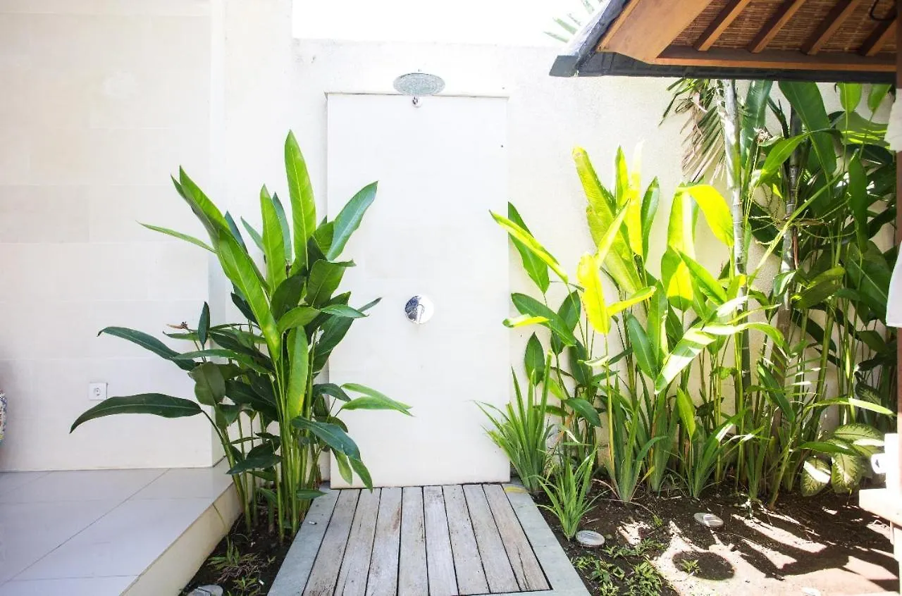 Villa Kamar Madu Seminyak  Indonesia